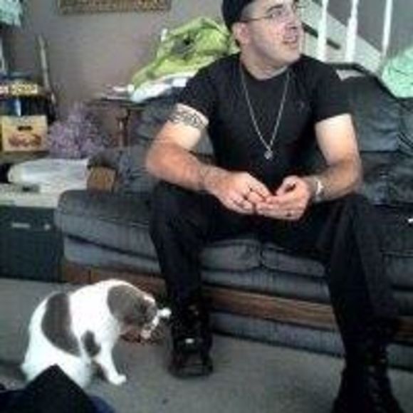 Meet your Posher, David - Picture 1 of 1